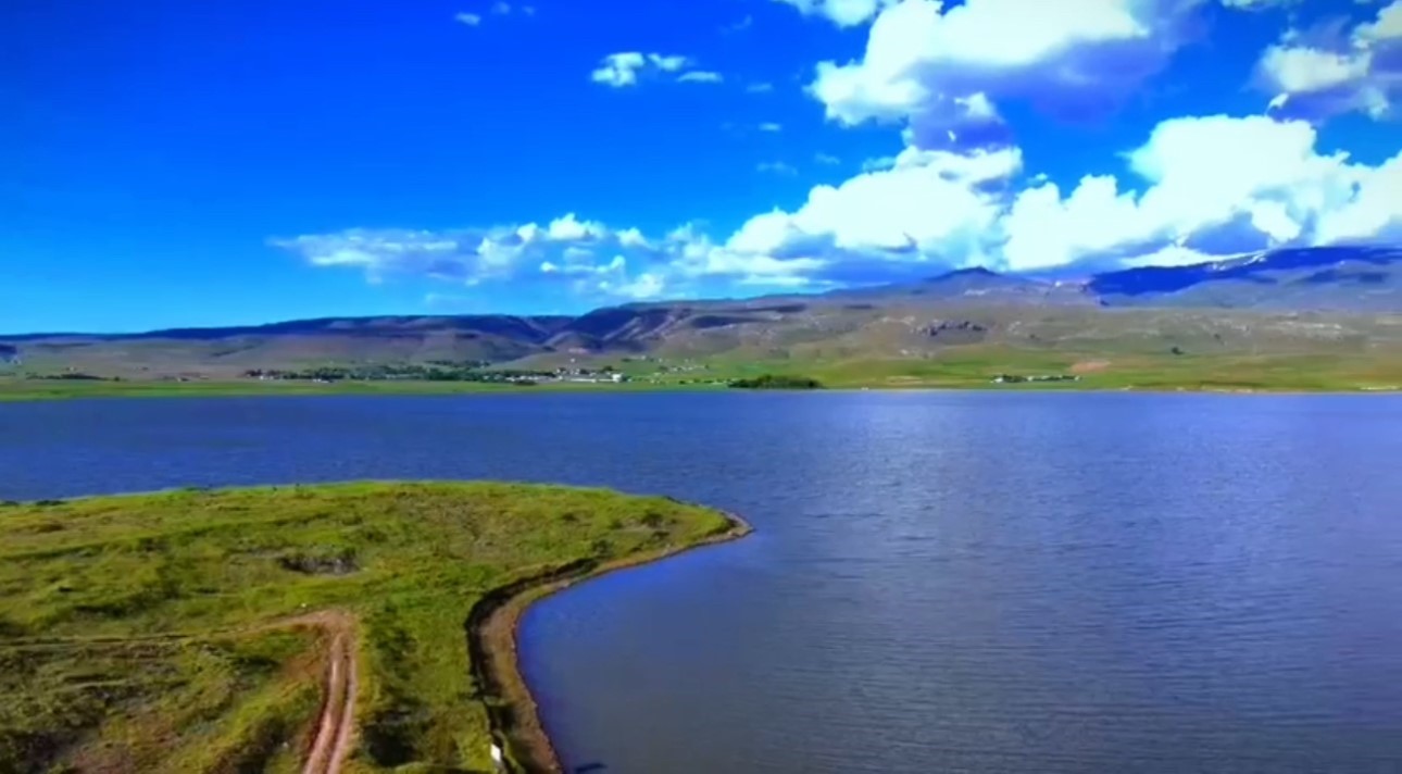 Patnos Barajı doğaseverlerin uğrak noktası oldu

