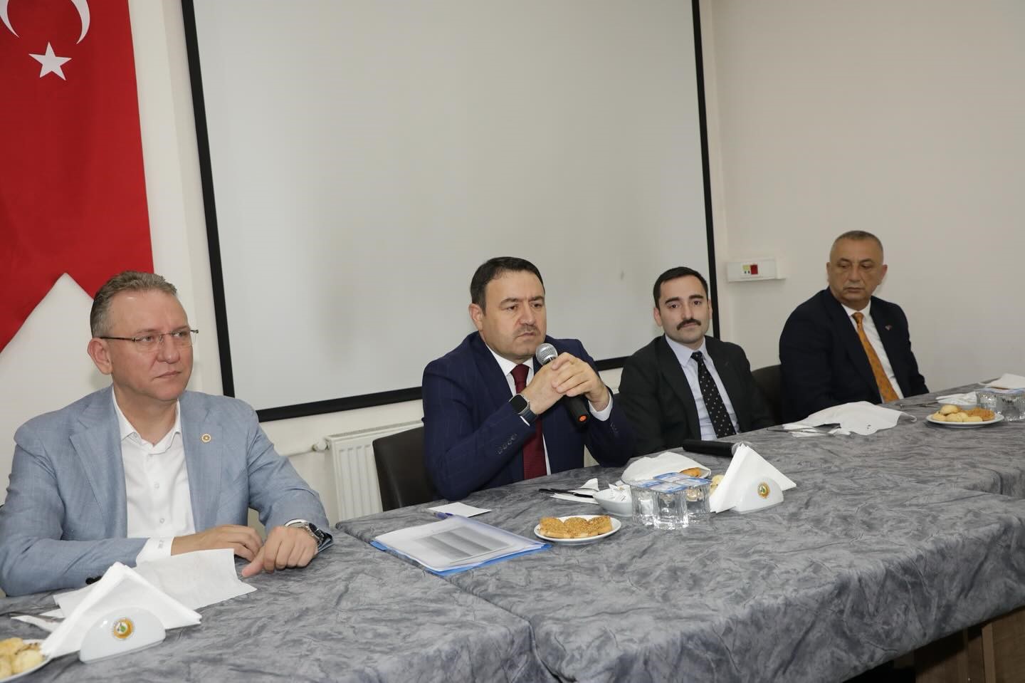 "Kütahya’mızın ve Domaniç’in en büyük serveti ormanlarıdır"