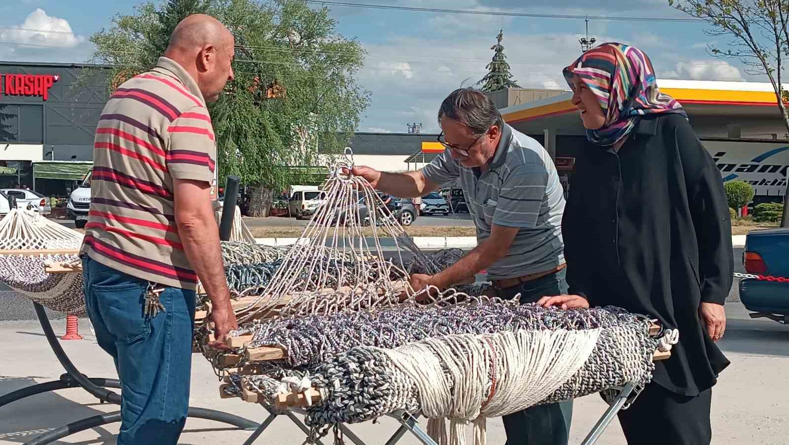 Doktor tavsiyesiyle başladı, hamakları marka oldu
