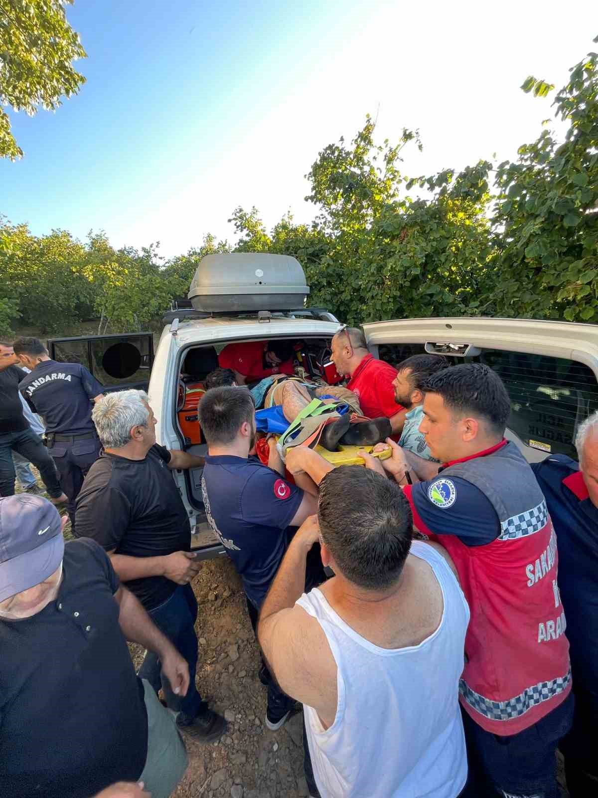 Fındık tarlasında çalışırken dereye düştü: Ekipler seferber oldu