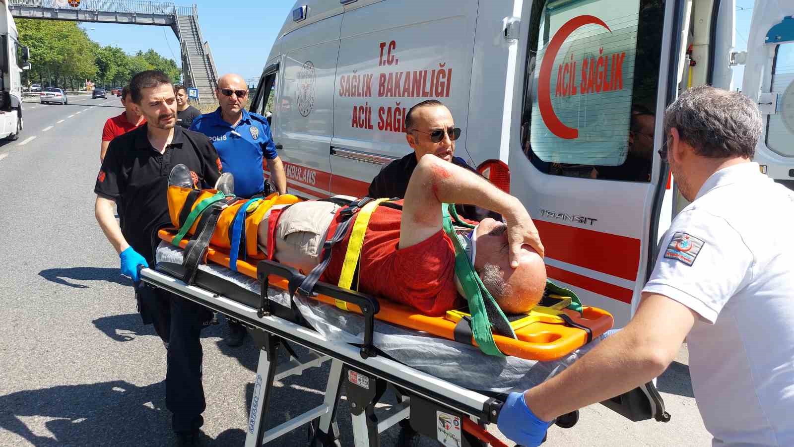 Samsun’da devrilen motosikletin sürücüsü yaralandı