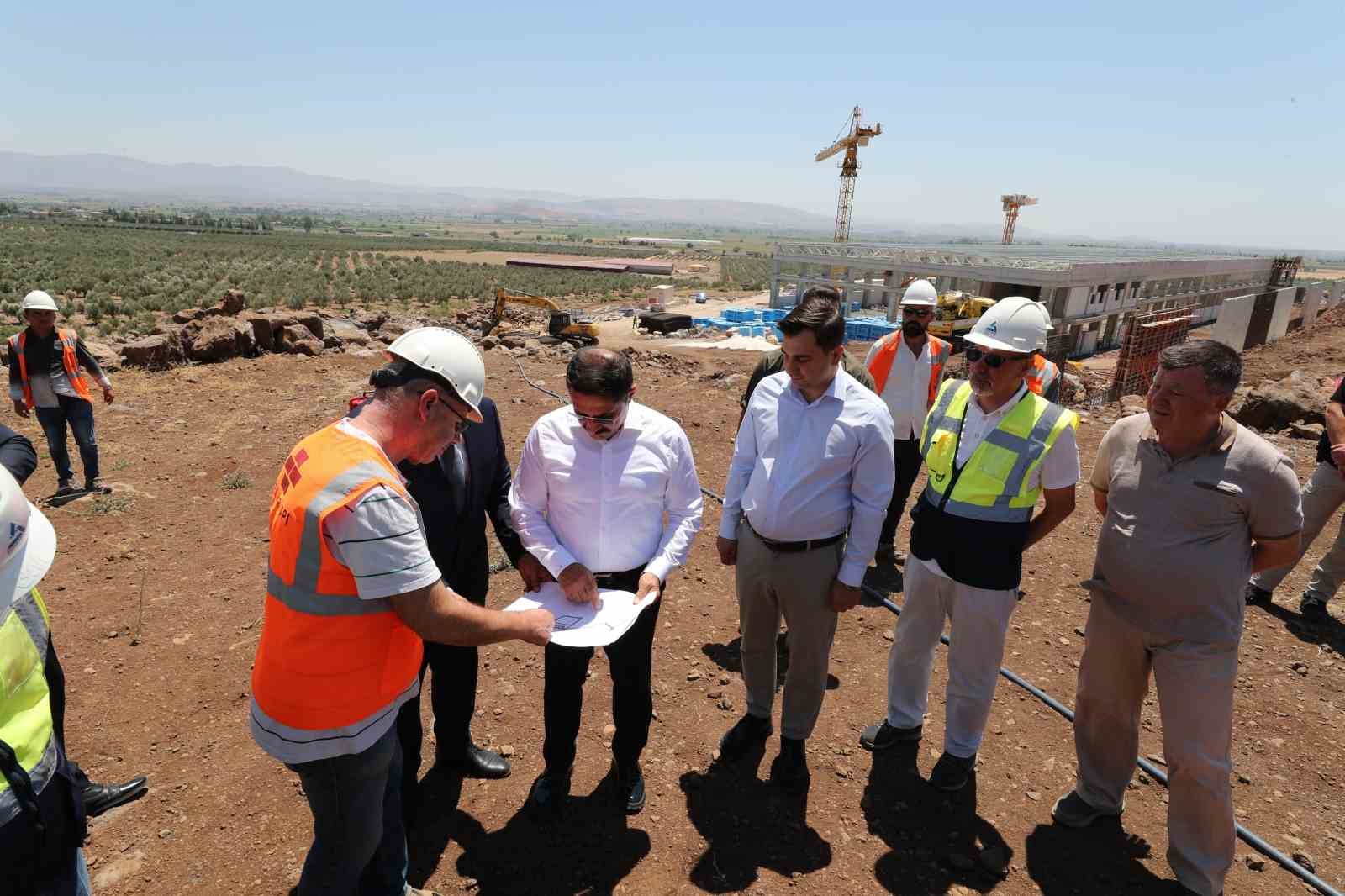 Hatay’da Roketsan endüstri bölgesi yükseliyor