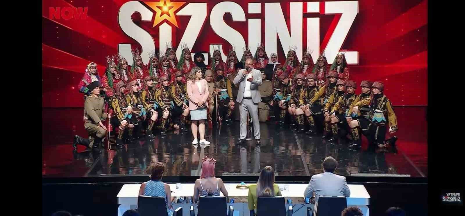 Balıkesirli lise öğrencilerinin Kuvayı Milliye gösterisi yarı finale kaldı