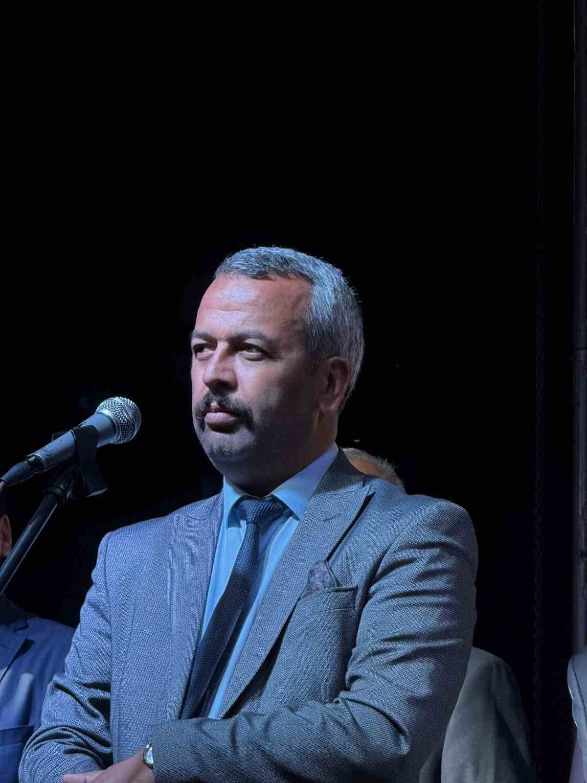 Sivaslı akademisyen Atatürk Uluslararası Barış Ödülü’ne aday gösterildi