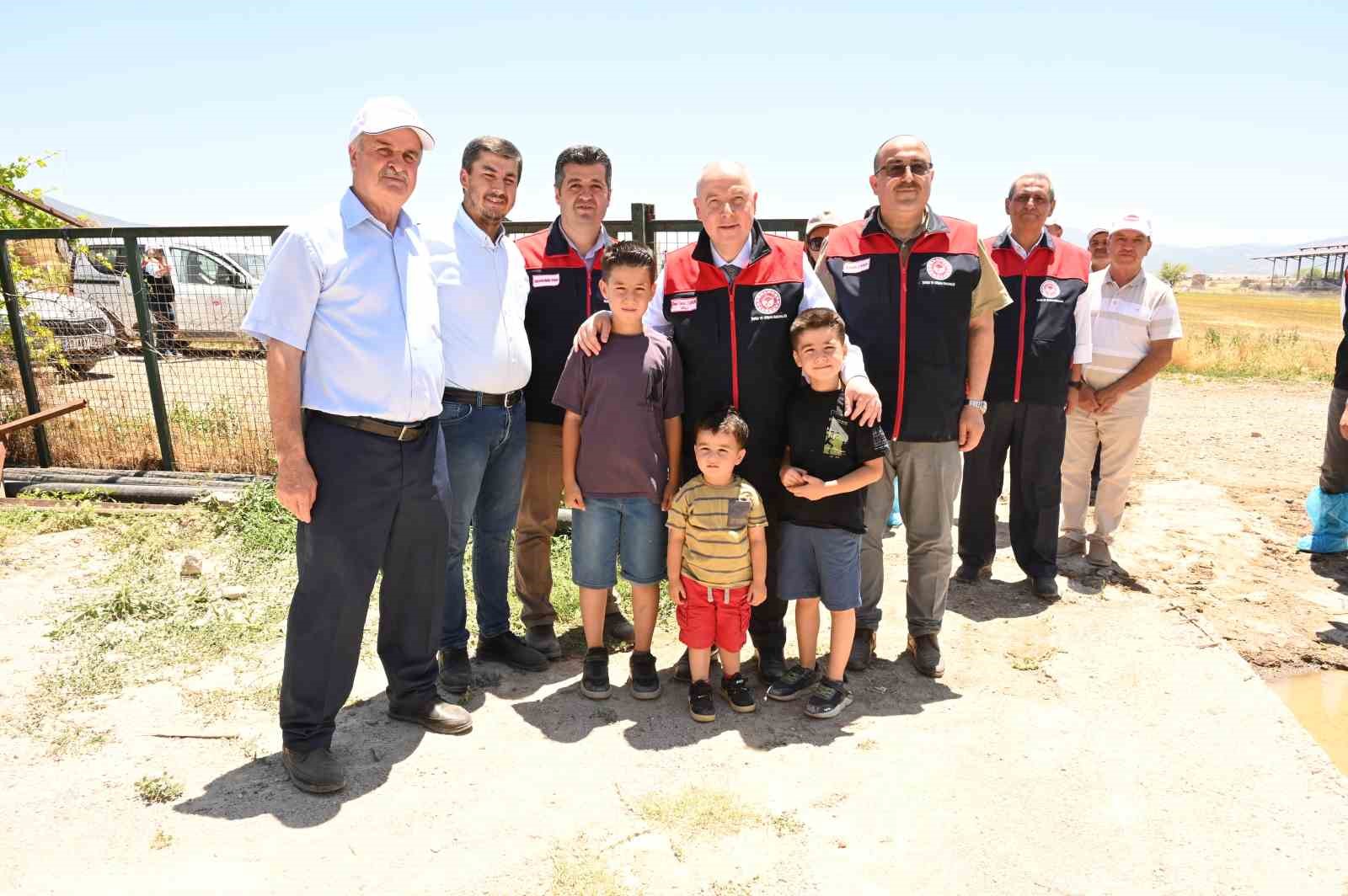 Denizli’de 511 bin ton inek sütü üretiliyor