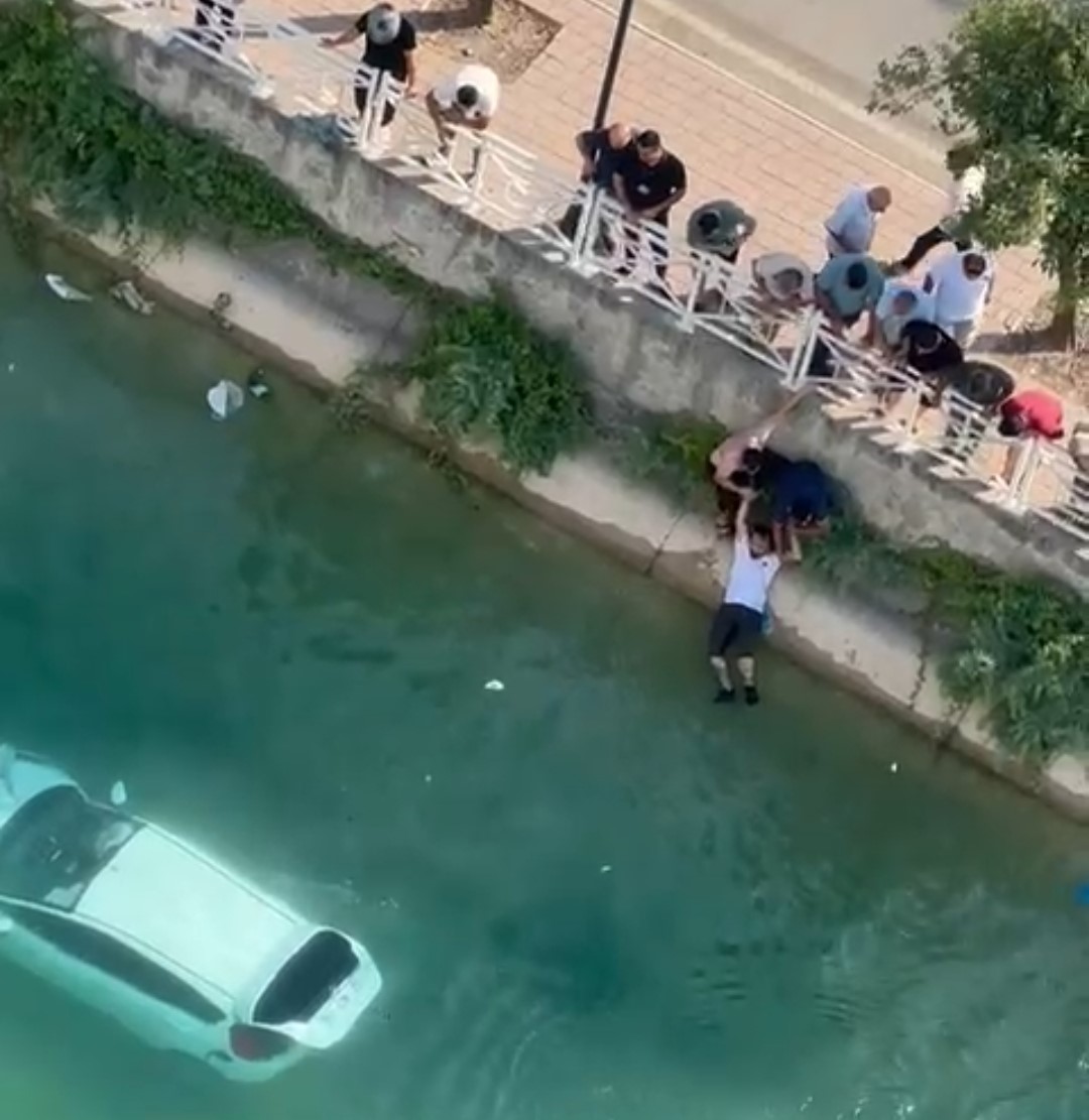 Sulama kanalnda can pazar
