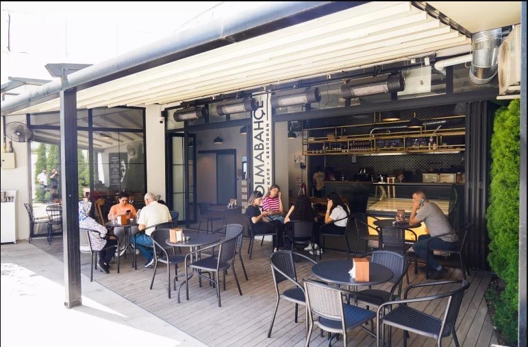 Dolmabahçe ve Selanik kafelerde hızlı hizmet dönemi başlıyor