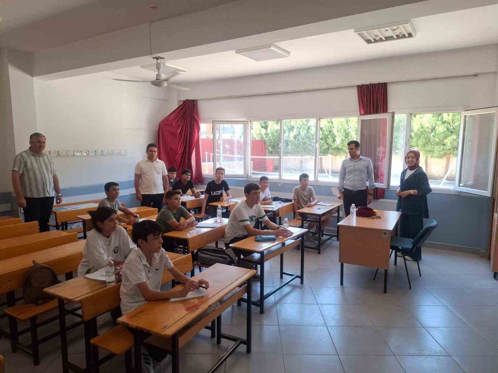 Sarıgöl’de DYK yaz dönemi kursları ve yaz okulları başladı