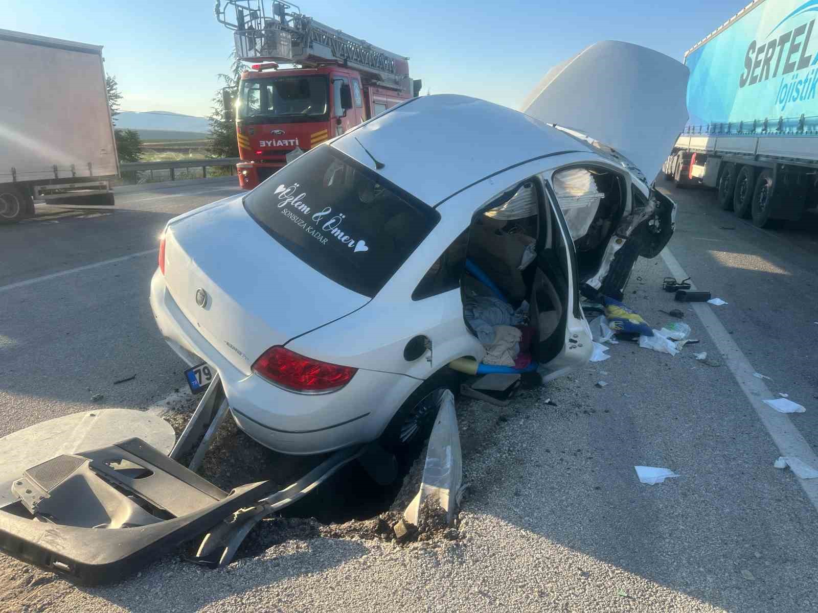 Üsteğmen ve eşinin ayrılığı, evlilik iznindeki kaza sonucu gerçekleşti. Ihlas Haber Ajansı.