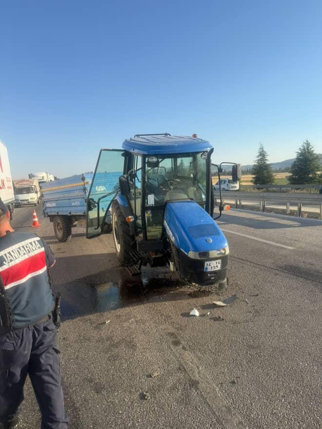 Evlilik iznine çıkan üsteğmen ve eşini trafik kazası ayırdı
