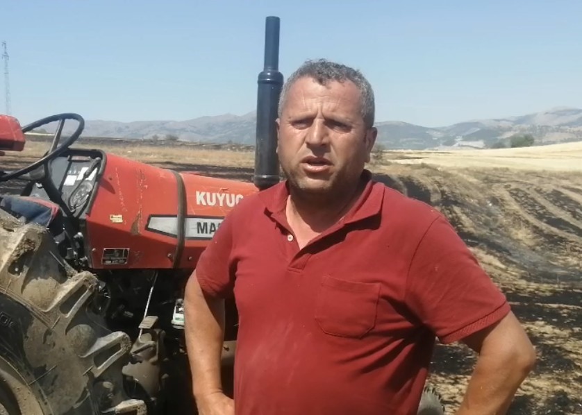 Isparta&rsquo;da 30 d&ouml;n&uuml;ml&uuml;k tarla yanarak k&uuml;l oldu
