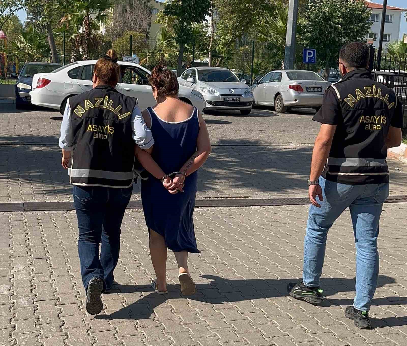 Aydın’da 95 bin TL’lik altın çalan çocuk bakıcısı yakalandı