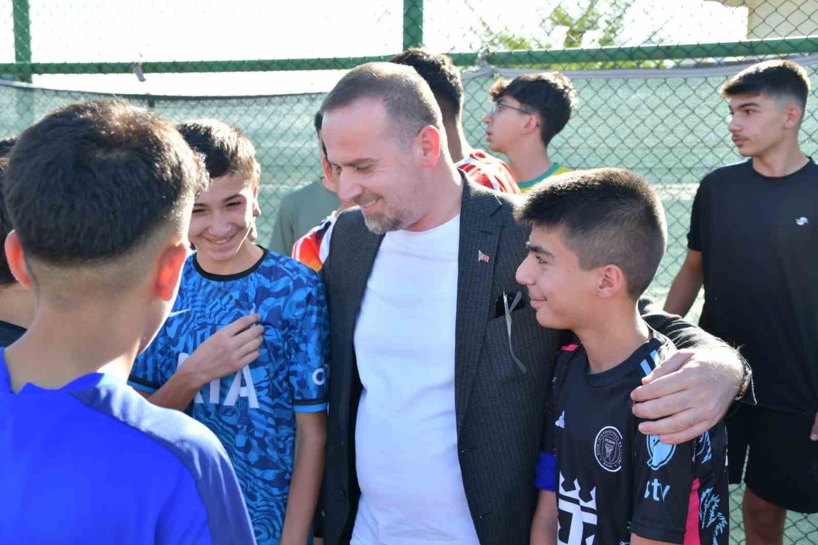 Yeşilyurt Spor’un Gençler Akademi Seçmeleri yoğun katılımla gerçekleştirildi