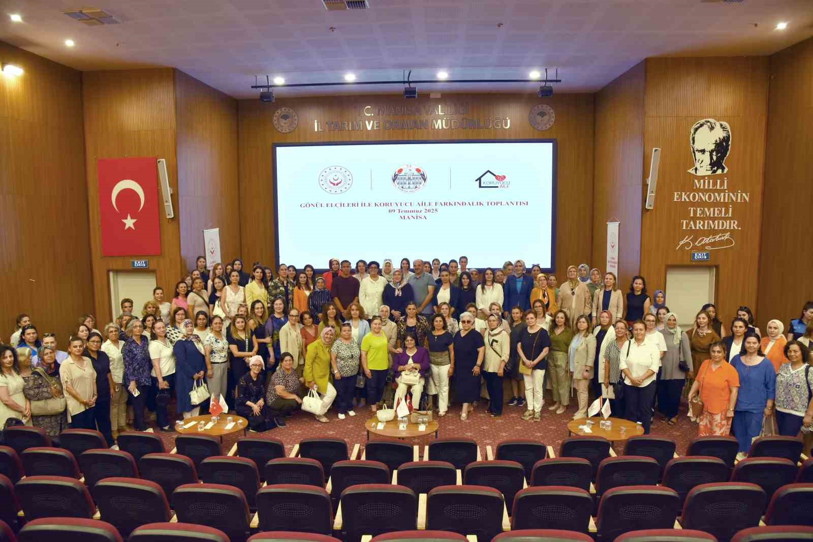 Dr. Ruhan Özkan: "Bir çocuğun hayatına dokunmak en büyük iyiliktir"