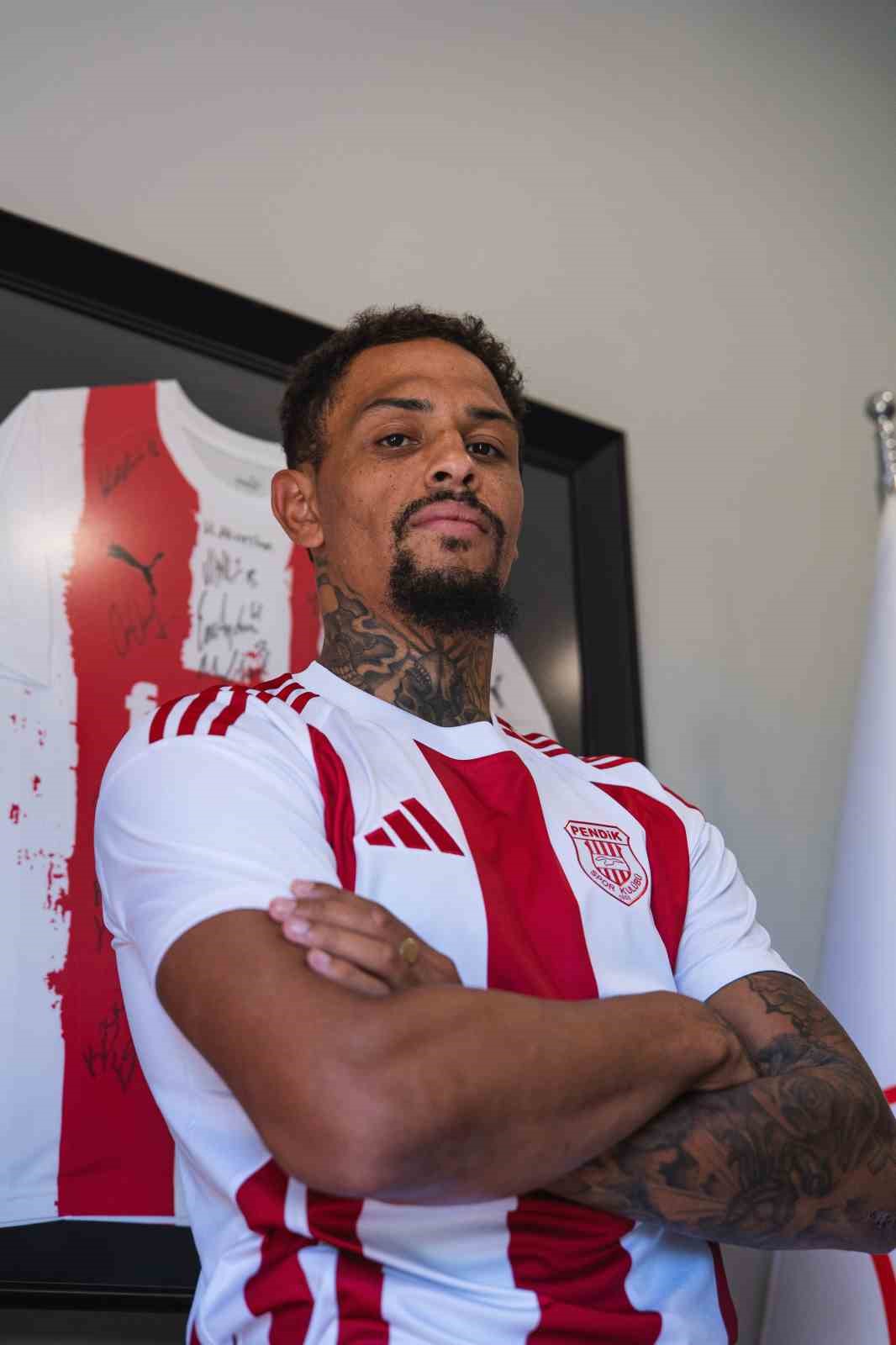 Pendikspor, Jonson Clarke Harris ile sözleşme imzaladı