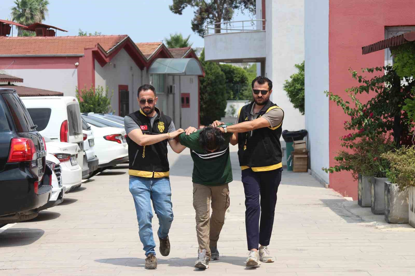 Gençlere işkence edip serbest kalmıştı, yaşlı bir adama da işkence edince tutuklandı