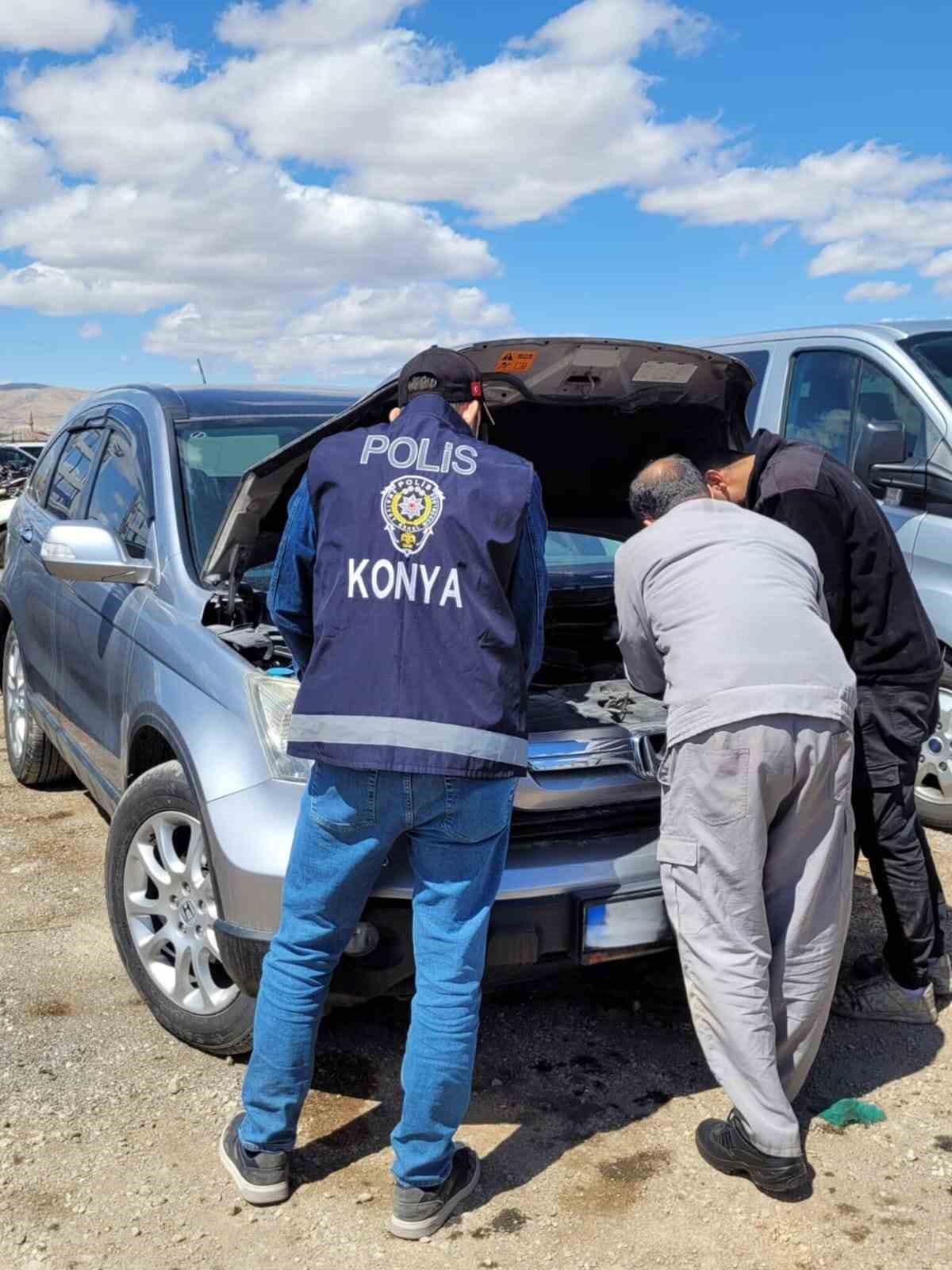 Şasi hilesiyle su&ccedil; ağına darbe: 6 tutuklama
