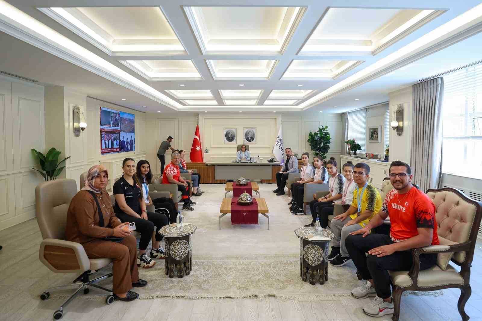 Hayat bir mektupla deiti
