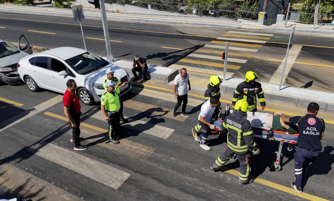 Mersinde trafik tatbikat gerei aratmad, vatandalar kazay gerek sand
