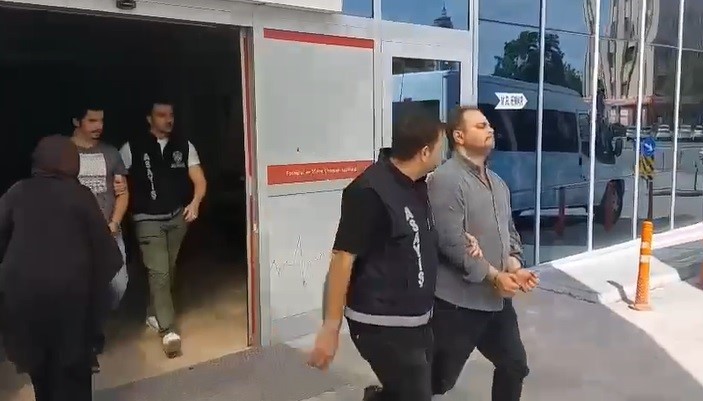 Kundaklama şüphesiyle tutuklanan avukat ve arkadaşına 9 yıl hapis talebi