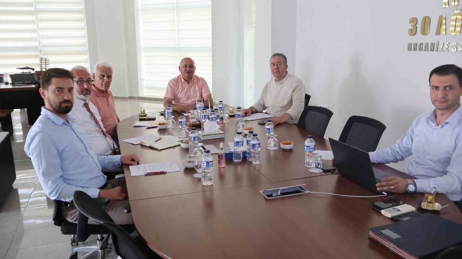 Kütahya’da 30 Ağustos OSB’de Yönetim Kurulu toplantısı