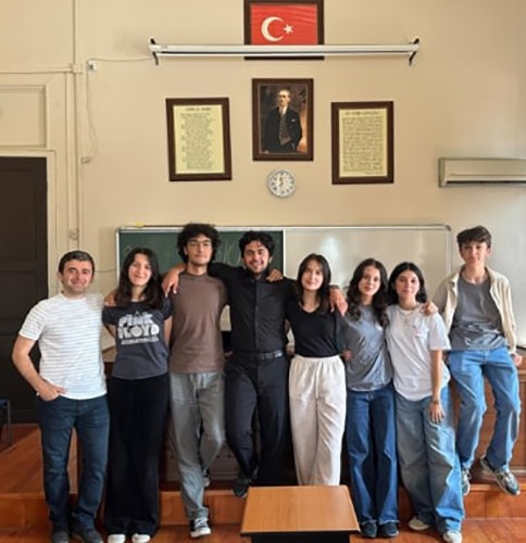 Türk takımı, ‘Liseler için Demet Hattı Yarışması’nın kazananlarından oldu