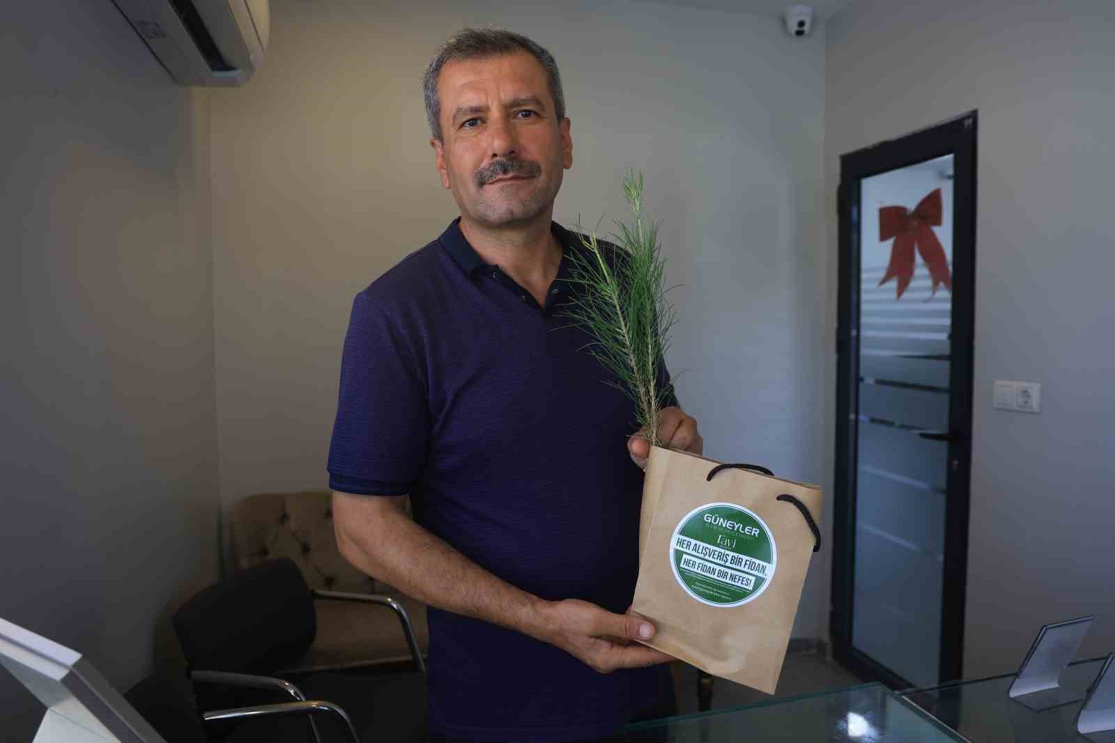 Orman yangınlarında zarar g&ouml;ren alanlar i&ccedil;in G&uuml;neyler Kuyumculuktan &ouml;rnek davranış
