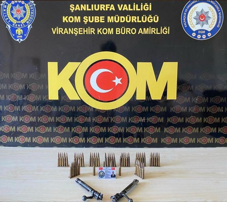 Şanlıurfa’da kendilerini MİT mensubu ve komiser olarak tanıtan 2 dolandırıcı tutuklandı

