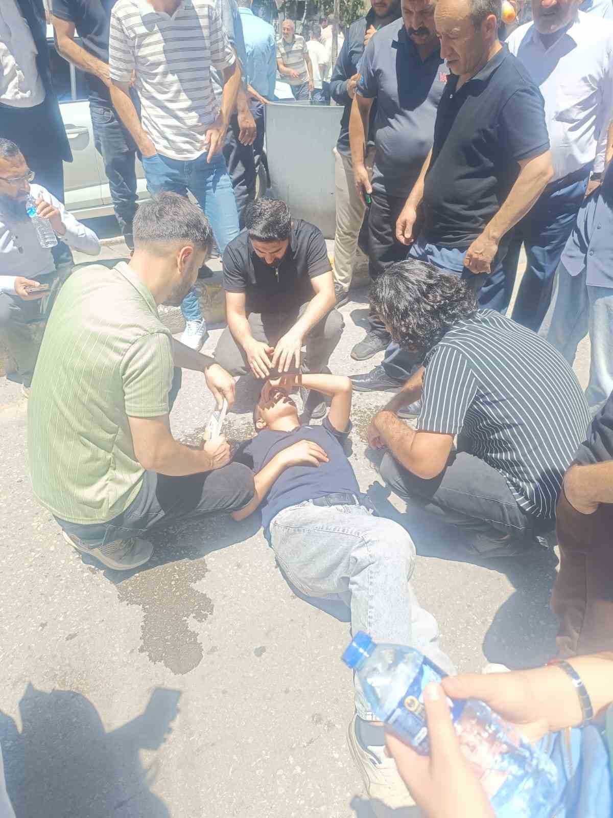 Scooterın &ccedil;arptığı &ccedil;ocuk yaralandı
