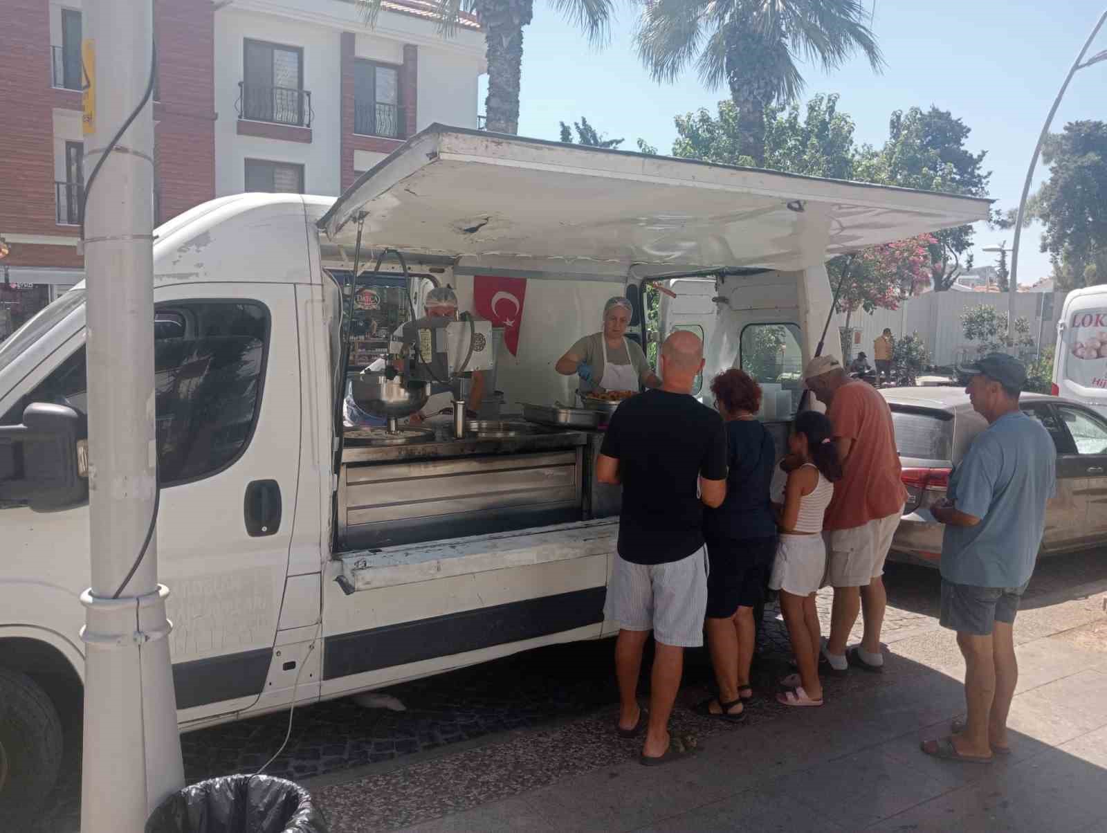 Dat&ccedil;a &Uuml;lk&uuml; Ocakları Eren i&ccedil;in lokma hayrı d&uuml;zenlendi
