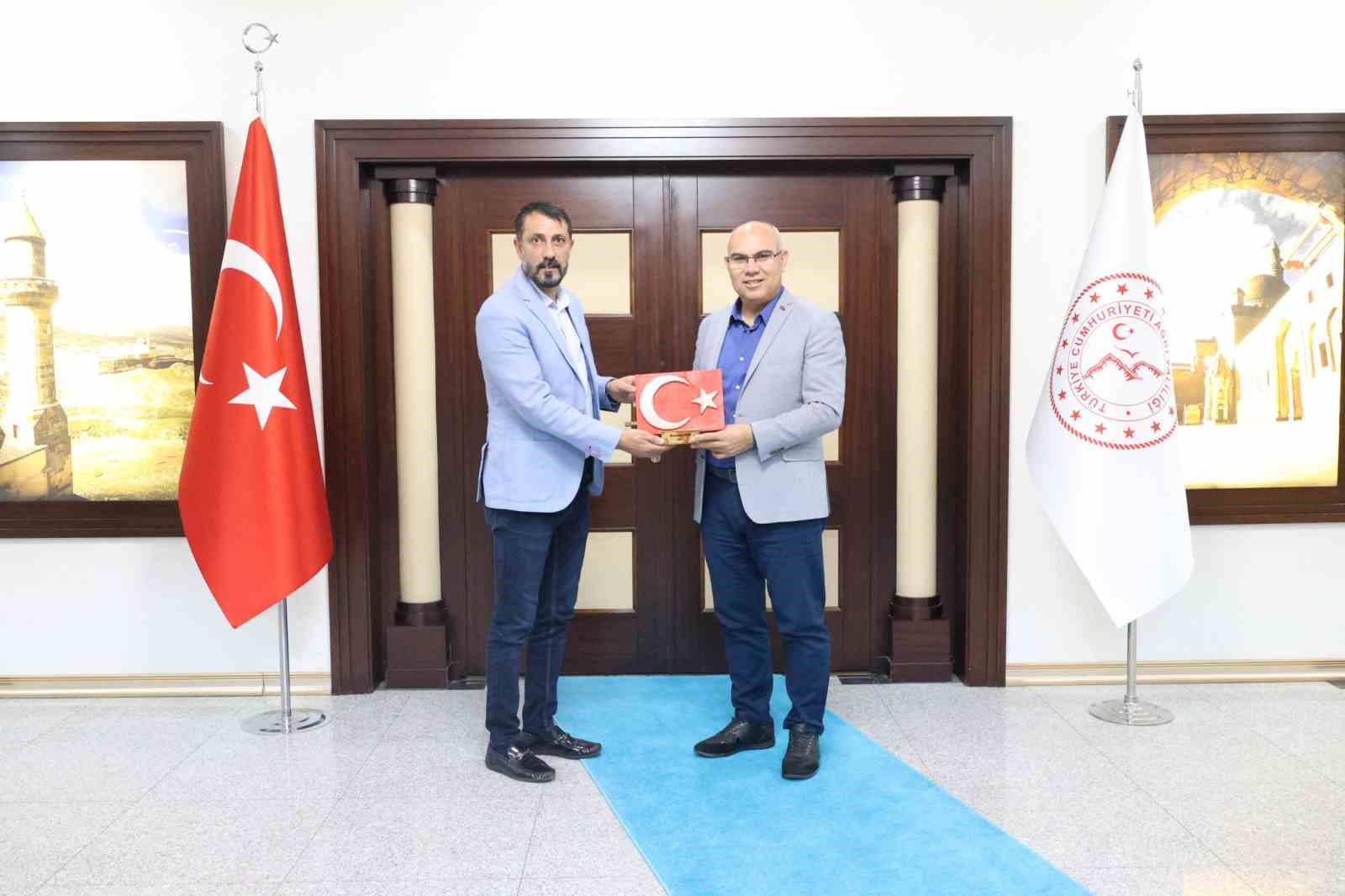 Patnos Gazeteciler Cemiyetinden Vali Mustafa Koç’a Ziyaret