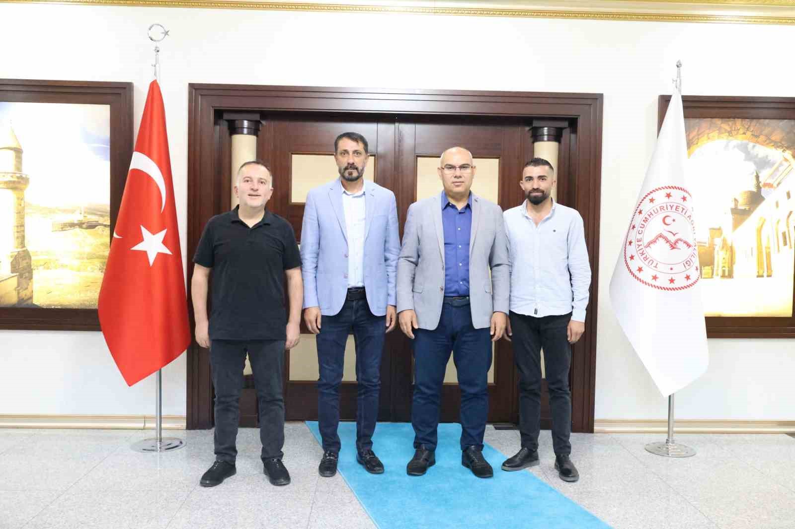 Patnos Gazeteciler Cemiyetinden Vali Mustafa Ko&ccedil;&rsquo;a Ziyaret
