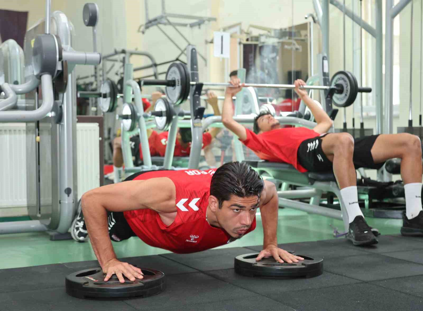 Sivasspor’da yeni sezon hazırlıkları sürüyor