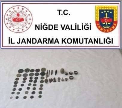 Niğde’de tarihi eser operasyonu: 55 parça eser ele geçirildi
