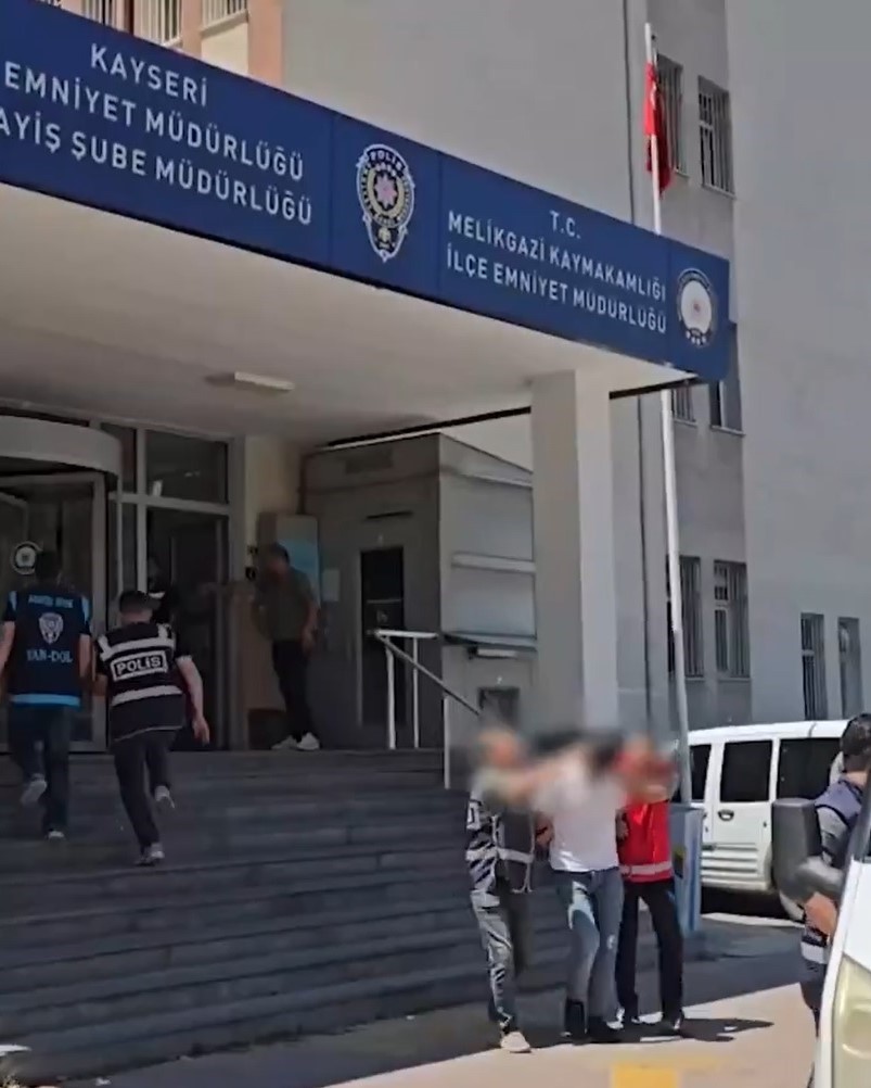 Kayseri’de aranan 24 kişi yakalandı