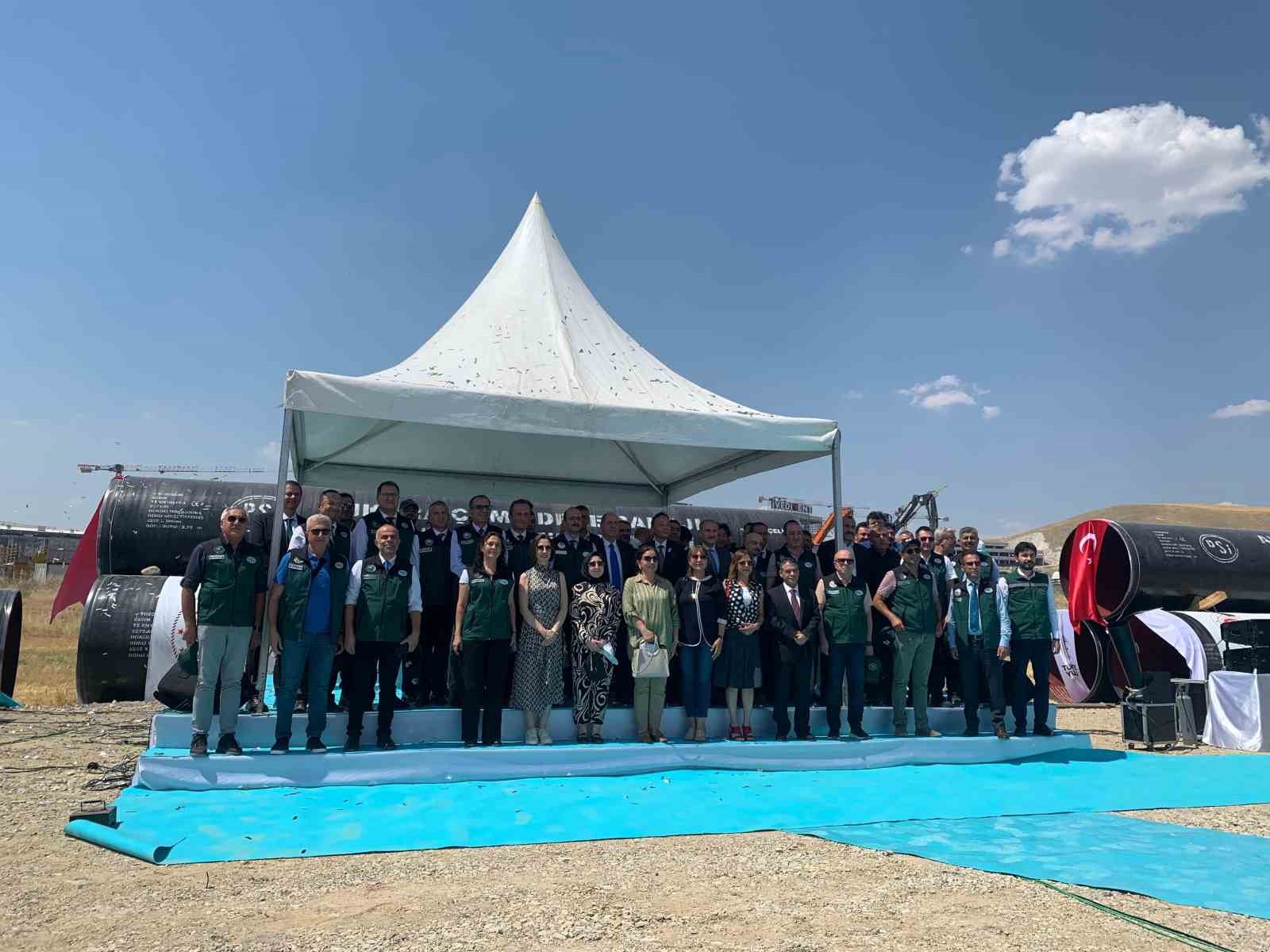 Ankara’da ‘Çamlıdere-İvedik İçme Suyu İsale Hattı Yenileme Projesi’nin temeli atıldı