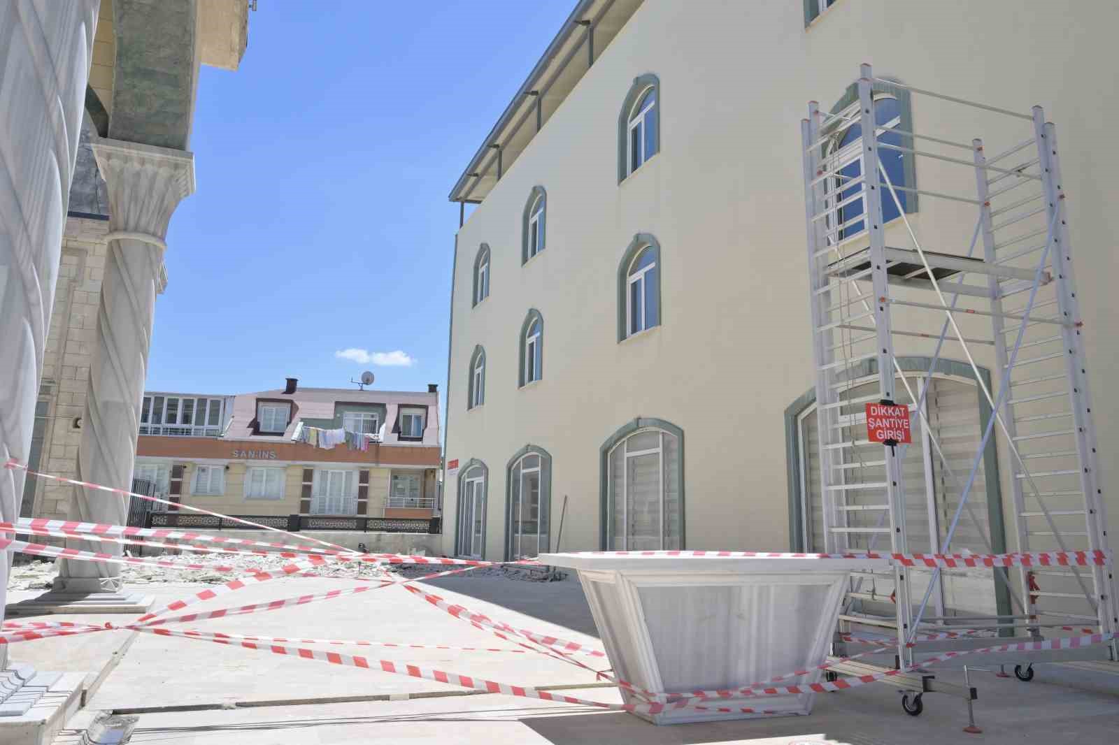 Büyük Osmanlı Camii’nin yıllardır süren sorunu çözüme kavuşuyor