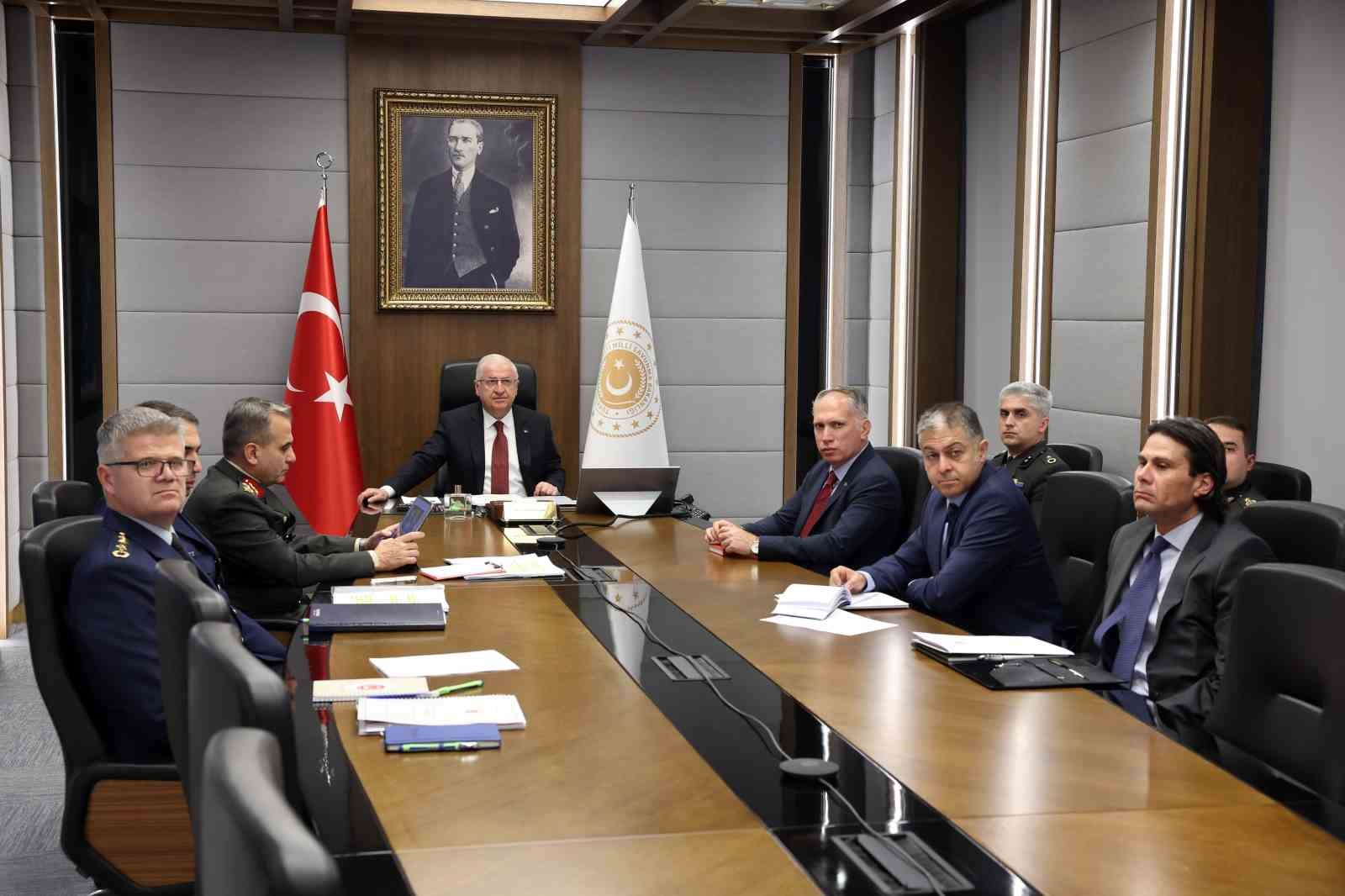 Bakan Güler Ukrayna Gönüllüler Koalisyonu tarafından gerçekleştirilen video telekonferans toplantısına katıldı