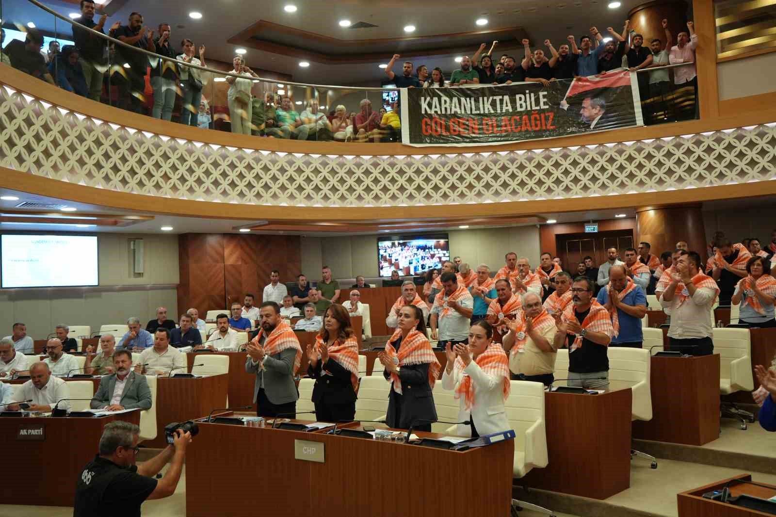 Antalya B&uuml;y&uuml;kşehir Belediye Meclisi, B&ouml;cek&rsquo;in tutuklanmasının ardından ilk kez toplandı
