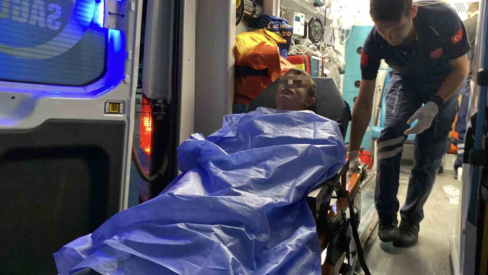 Aksaray&rsquo;da bı&ccedil;aklı kavga: 1 yaralı
