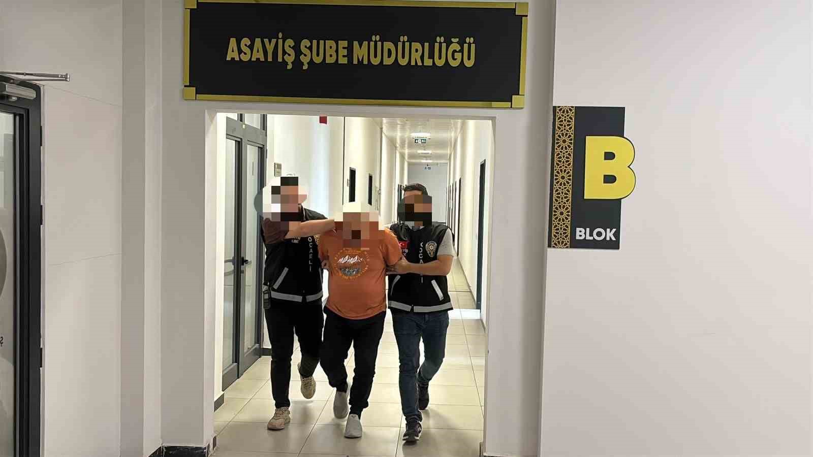 "Çocuk gürültüsü" kavgasında komşusunu bıçaklayan şahıs tutuklandı