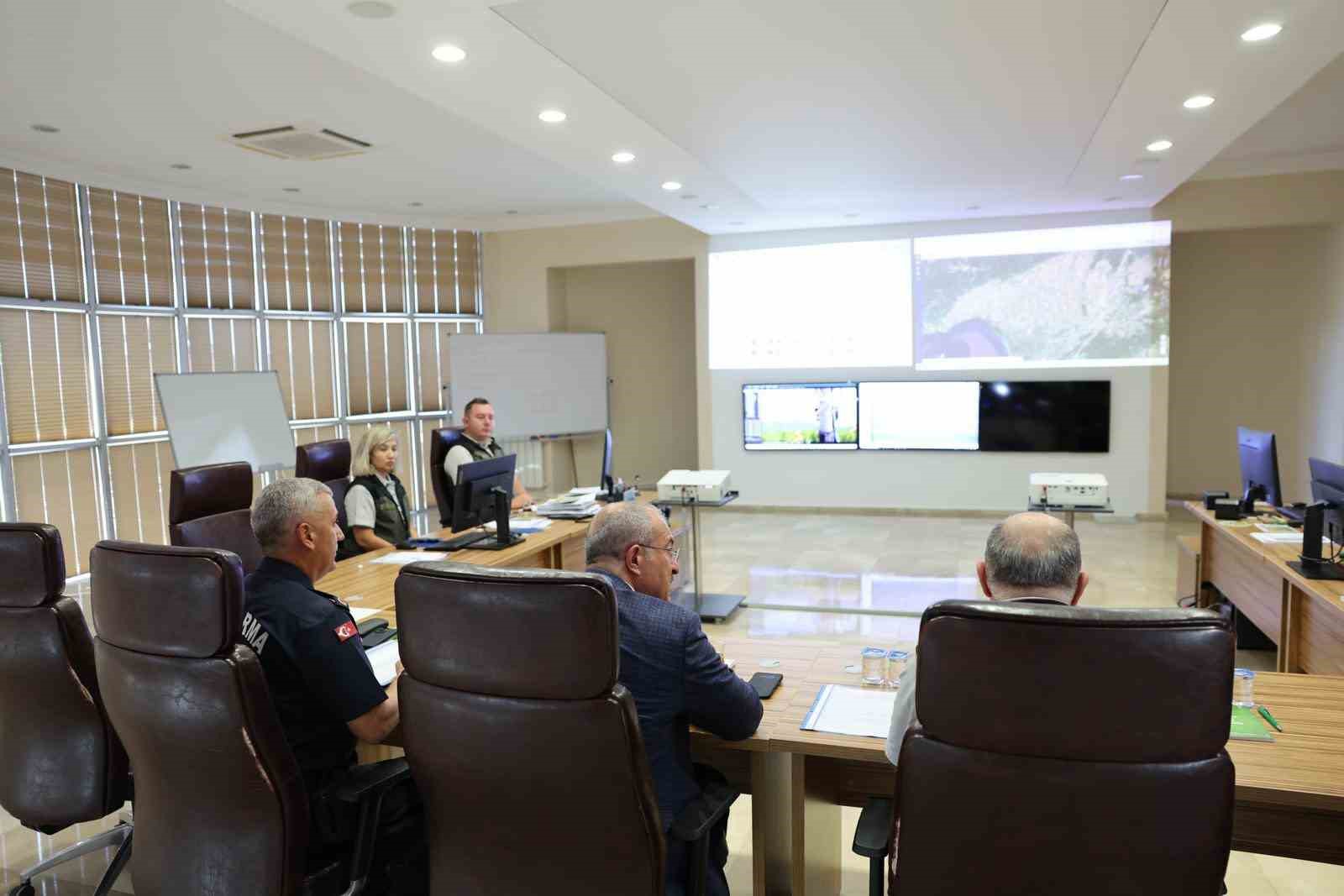 Çanakkale’de elektrik hattı kaynaklı yangınların önlemesi amacıyla toplantı düzenlendi