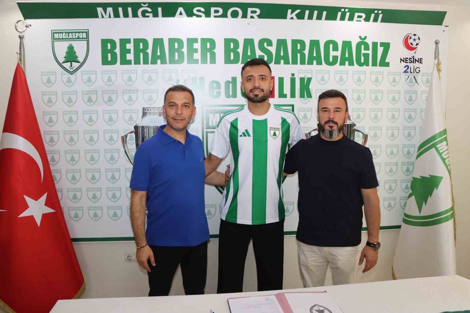 Muğlaspor savunmasına tecrübeli isim
