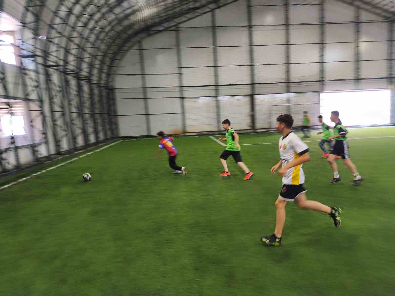 Bayburt’ta ’Yaz Kur’an Kursları Arası Futbol Turnuvası’ başladı