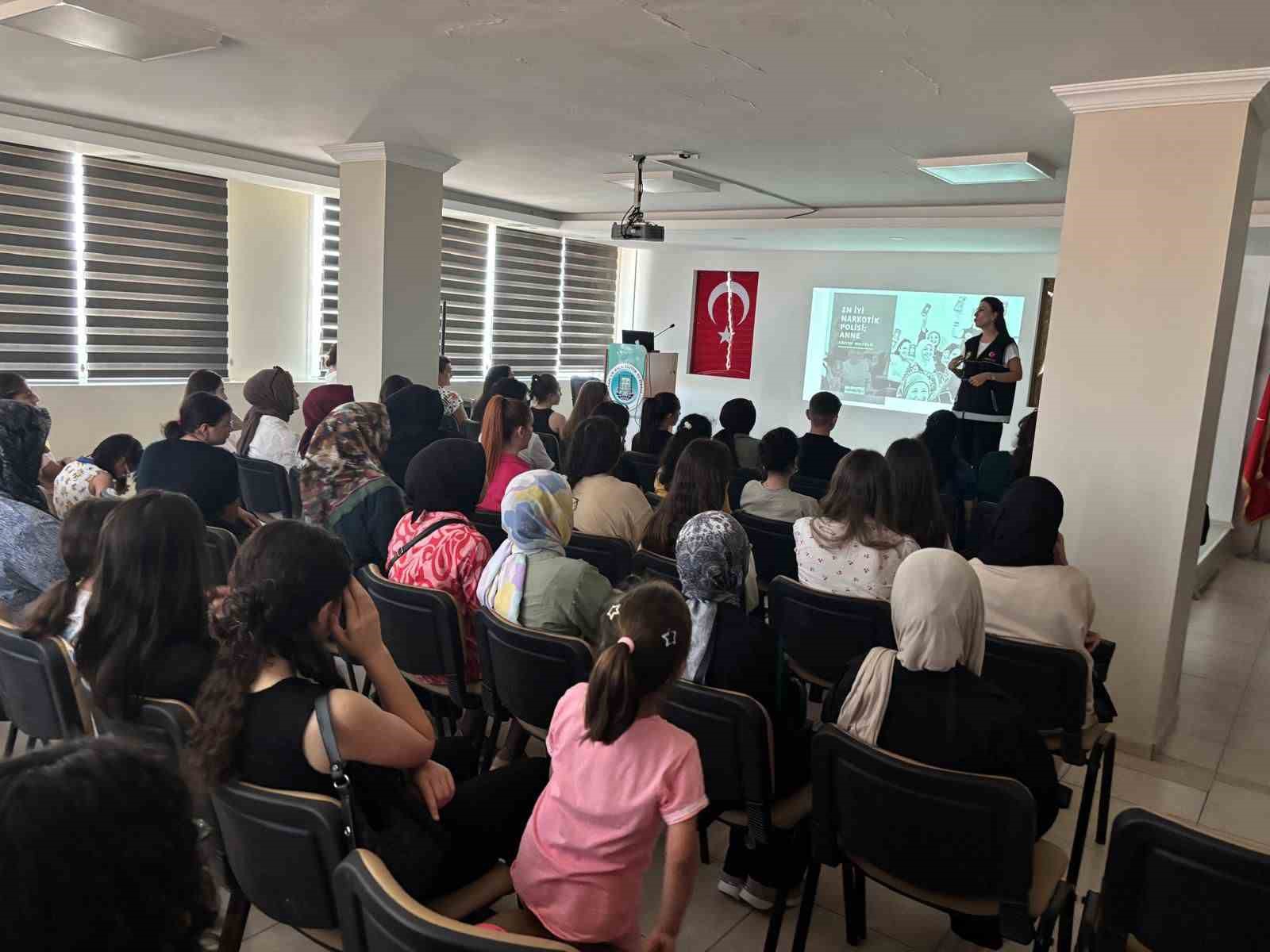 Adana’da UYUMA uygulaması ve NARVAS projeleri anlatıldı