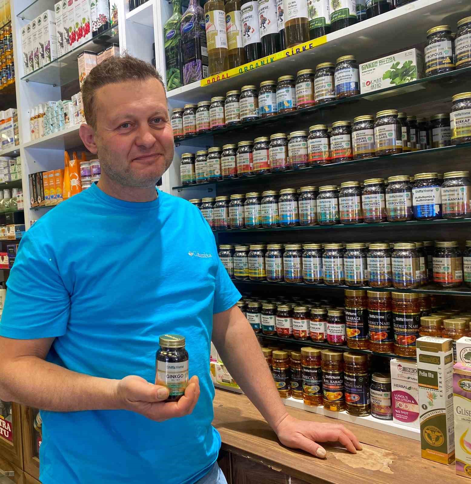 Aktarlar, bitkisel ürünlerin eczanede satılma ihtimalinden endişeli