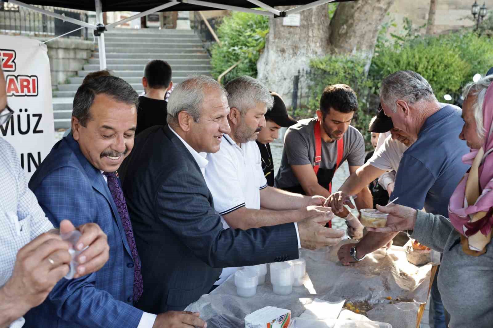 Kütahya merkez muhtarlarından Muharrem ayında anlamlı etkinlik