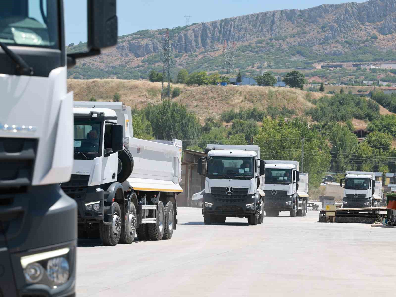 Başkan Yazıcıoğlu: "Araç filomuzu güçlendiriyoruz"