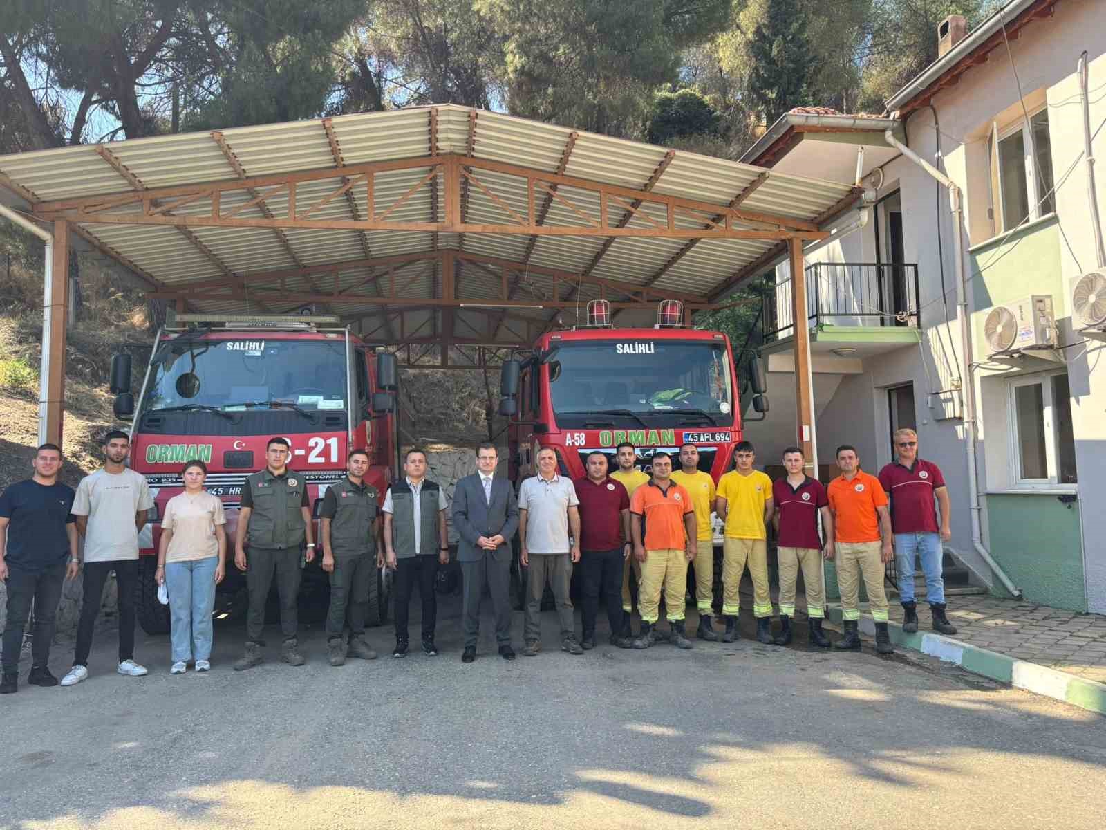Salihli Kaymakamı Güldoğan, ateş savaşçılarını unutmadı