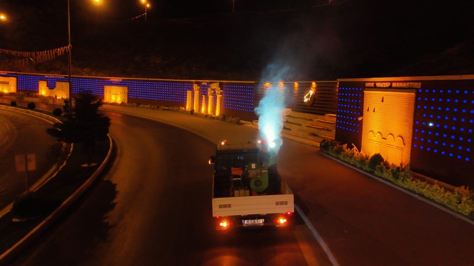 Mardin&rsquo;de sivrisinek ve haşerelere karşı yoğun ila&ccedil;lama
